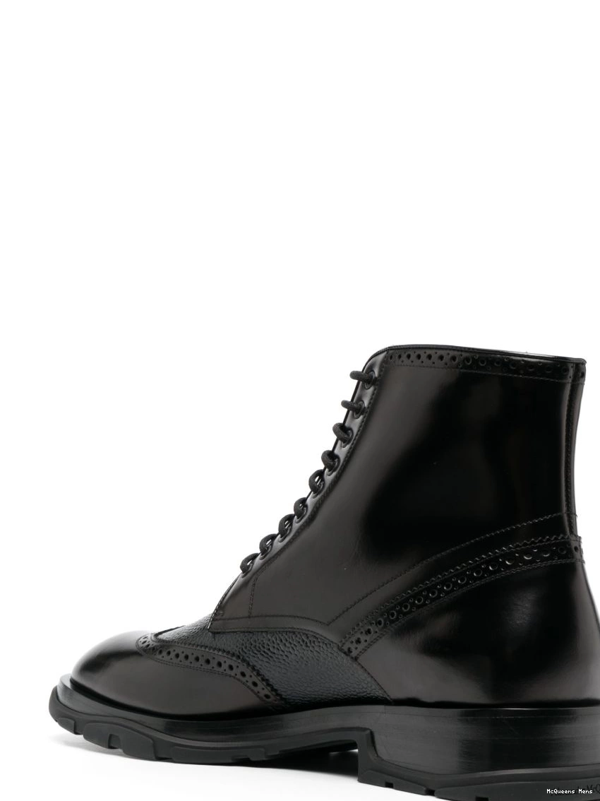 Cheap lace-up Alexander textured Men McQueen boots 0221