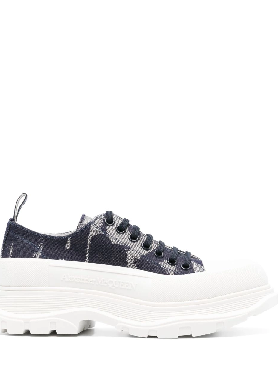 Affordable Slick Men sneakers Alexander McQueen Tread 0213